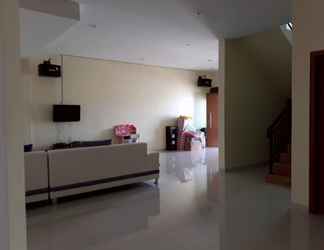 Lobby 2 Jakson Homestay 2 Starfish Batam 