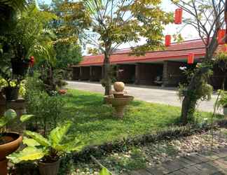 Exterior 2 Fortune Hotel Chiang Mai