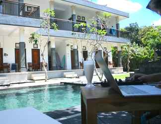 Bangunan 2 Uluwatu Made Guest House 