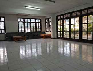 Sảnh chờ 2 Villa Leissure Songgoriti 