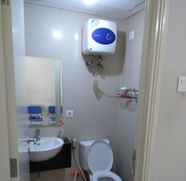 Toilet Kamar 2 Apartemen Madison Park 1BR (MGR5)