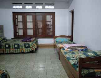 Kamar Tidur 2 Villa Vacation Batu 