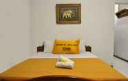 Bedroom 5 Srikandi Hotel