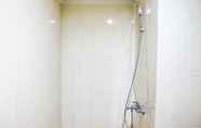 Toilet Kamar 7 Amazing 1BR at The Oasis Apartment near to Cikarang Area