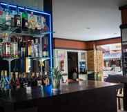 Bar, Kafe, dan Lounge 7 Moon Inn Hotel