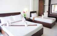 Kamar Tidur 2 Moon Inn Hotel