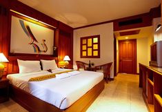 Bedroom 2 Cello Hotel 