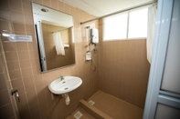 In-room Bathroom Jean Clean & Comfy Apartment Near Beach