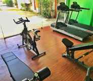 Fitness Center 6 Avenue Suites