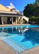 SWIMMING_POOL Avenue Suites