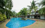 สระว่ายน้ำ 6 Bataan White Corals Beach Resort