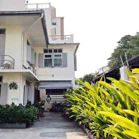 Exterior / Building 1 Dinso Mon Hotel, Bansomdejchaopraya Rajabhat University Hotels