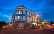 ภายนอกอาคาร 3 ZONE Hotels