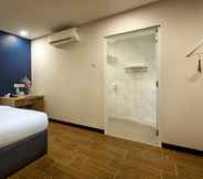 Kamar Tidur 6 ZONE Hotels