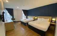 Bedroom 4 ZONE Hotels