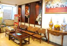 พื้นที่สาธารณะ 3 Rambuttri House