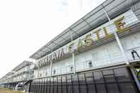 ภายนอกอาคาร Bric Box Hotel Buriram