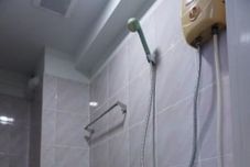 Toilet Kamar Bella Bella House