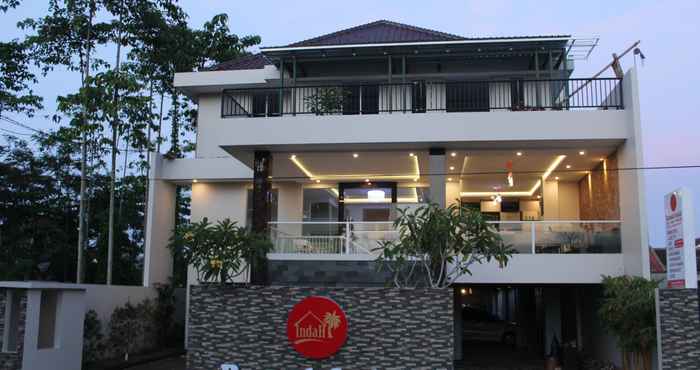 Luar Bangunan Rumah Indah Purwokerto