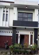 EXTERIOR_BUILDING Full House 5 Bedroom at Homestay Villa Guci