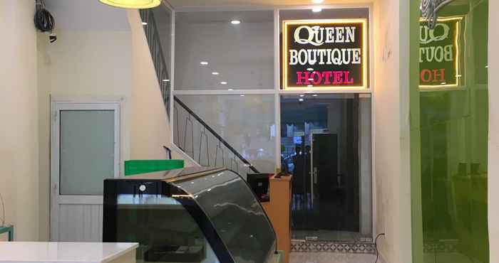 Lobby Queen Boutique Hotel