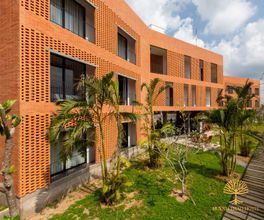 Bên ngoài 4 Huynh Thao Hotel