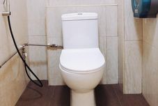 In-room Bathroom Spacepod@hive