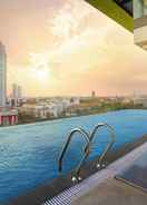 SWIMMING_POOL The Life Styles Hotel Surabaya