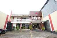 Exterior OYO 255 98 Residence