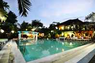 Kolam Renang Hotel Prawita