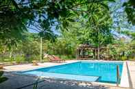 Swimming Pool Senggigi Homes & Apartments