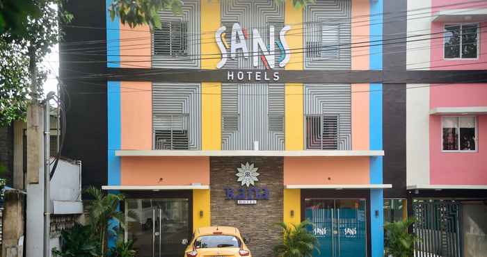 ภายนอกอาคาร Sans Hotel at Rana Cebu - Vaccinated Staff 