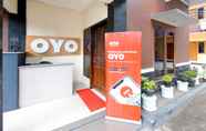 Lobby 5 OYO 347 Bayang Brothers Guest House Near Jogja International Hospital