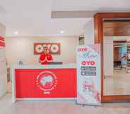 Lobby 7 Super OYO Flagship 210 Amethyst Kemayoran