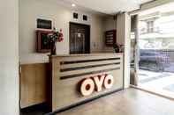 Lobby OYO 294 Andrea Residence Syariah