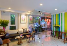Khu vực công cộng 3 Sabai Sathorn 