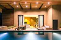 สระว่ายน้ำ Atta 2-bd Suite OR Pool Penthouse