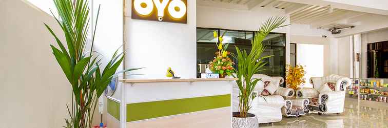 Lobby Super OYO 511 Grace Residence