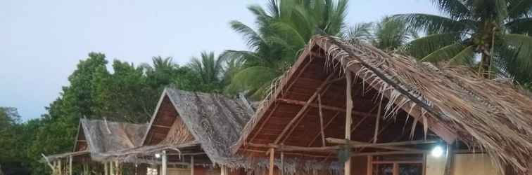 Lobby Sunset Homestay Raja Ampat