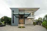 ภายนอกอาคาร Raka Residence Surabaya