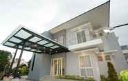 ภายนอกอาคาร 5 Raka Residence Surabaya