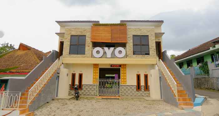 Exterior OYO 605 Queen Homestay