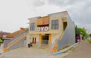 Exterior 3 OYO 605 Queen Homestay