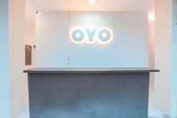 Lobby SUPER OYO 160 Lontar Residence