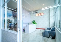 ロビー 5 OYO 291 Medan City Syariah