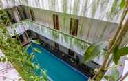 Swimming Pool 4 Capital O Mutiara Hijau Suites Syariah Medan