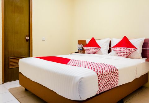 Bedroom OYO 137 Permata Tawakal