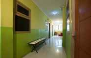 Ruang Umum 6 OYO 298 Gemilang Guesthouse Near Siloam Hospitals Kelapa Dua