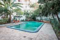 Swimming Pool Capital O 332 Residence G17 Kemang