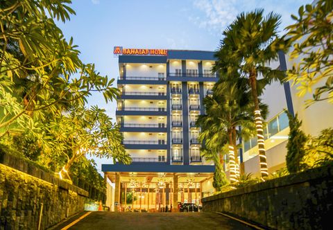Luar Bangunan M Bahalap Hotel Palangka Raya
